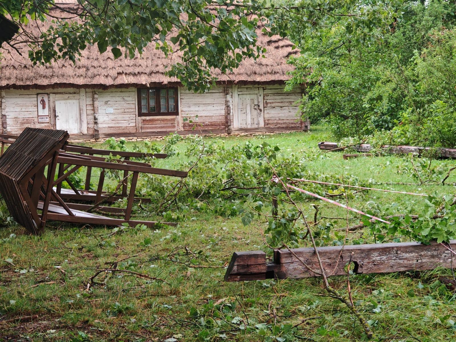 tokarnia1.jpg