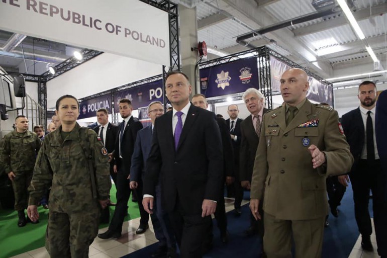 Żołnierze z Bukówki na międzynarodowych targach. Odwiedził ich prezydent Andrzej Duda