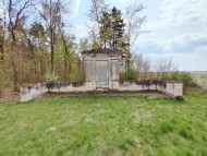Wyburzą sowiecki pomnik w gminie Szydłów. Będzie transmisja