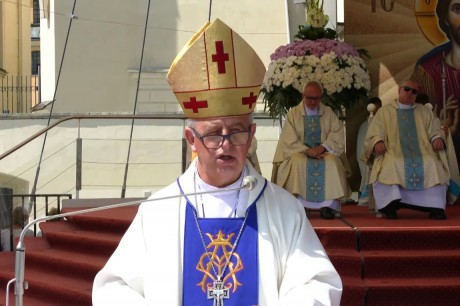 Biskup Jan Piotrowski: Maryja uczy nas posłuszeństwa w wierze