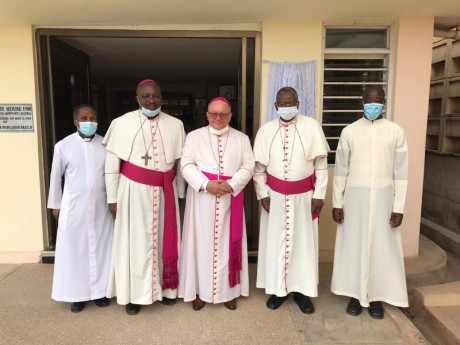 Arcybiskup Henryk Jagodziński już w Ghanie. „Ten pierwszy dzień był dla mnie bardzo radosny”