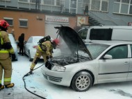 Auto spłonęło przy ulicy Warszawskiej w Kielcach