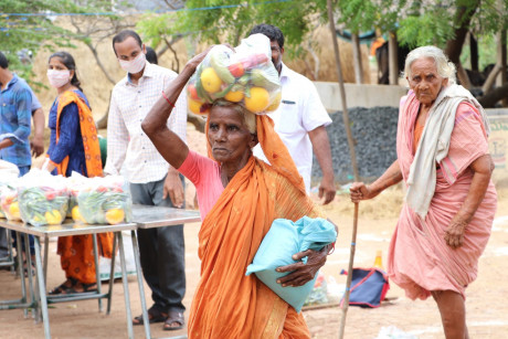 [FOTO] Kielce pomagają mieszkańcom Indii