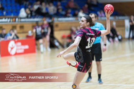 Koroneczki powróciły na zwycięską ścieżkę - Dziewiątka Legnica pokonana