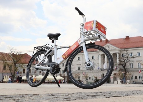 Kiedy w końcu ruszy miejska wypożyczalnia rowerów? Jest data