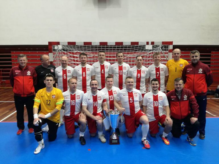 Polscy księża mistrzami Europy w halowej piłce nożnej