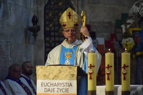 Biskup Jan Piotrowski: Bóg zawsze jest gotów przyjść