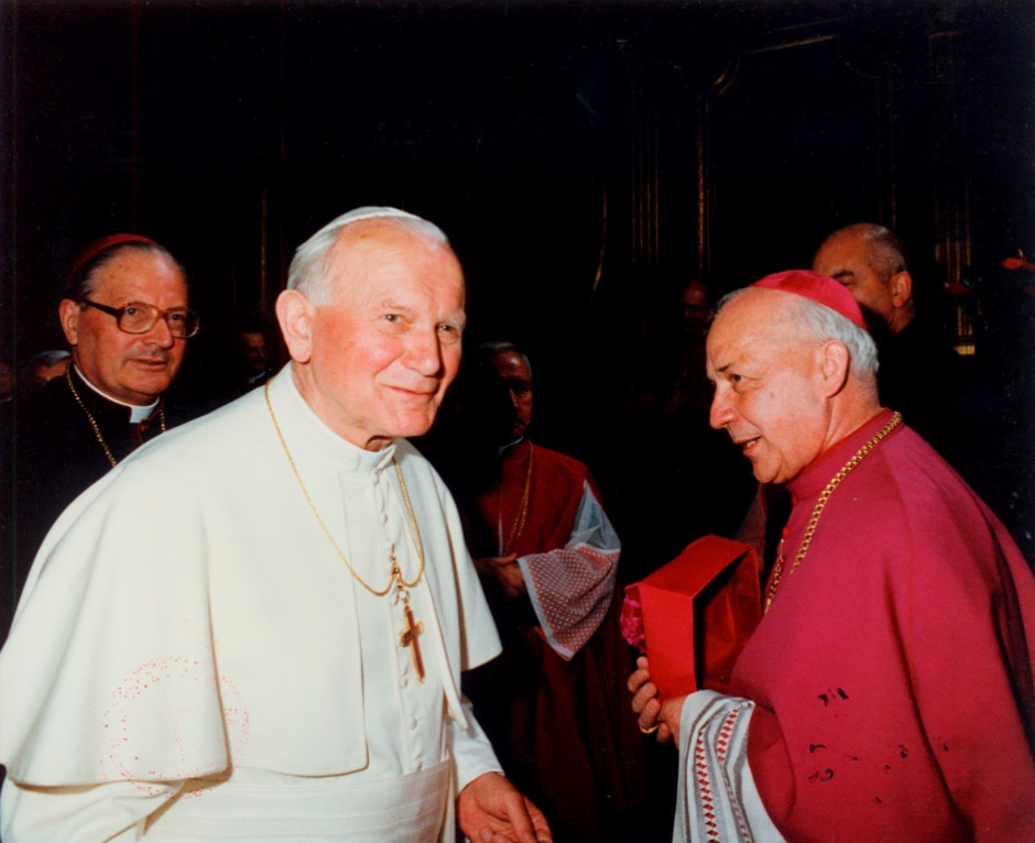 [FOTO] Dziś mija 29 lat...Tak wyglądała wizyta papieża w Kielcach i Masłowie
