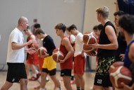 Przedsezonowy debiut koszykarzy UJK w Kielcach
