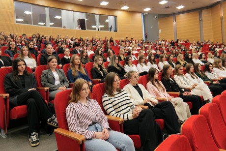 Duże zainteresowanie miejskim stypendium