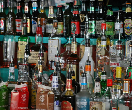Zmiana zasad sprzedaży alkoholu w Kielcach? W czwartek radni zdecydują