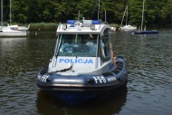 Policyjny wodniacy dbają o bezpieczeństwo nad wodą