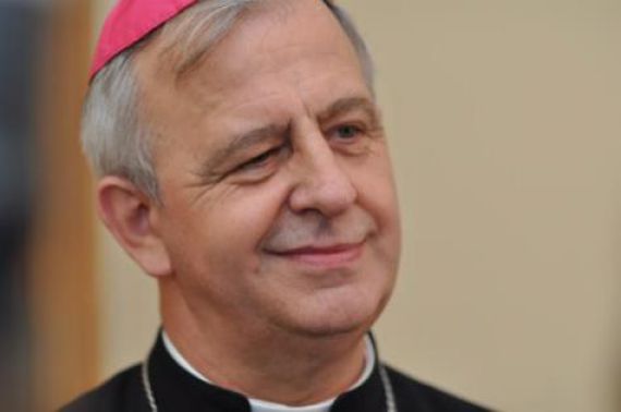 Biskup prosi o oddawanie krwi