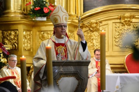 Biskup Jan Piotrowski poświęci diecezję Sercu Pana Jezusa