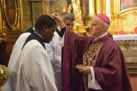 [FOTO] Biskup Marian Florczyk: Wielki Post przywołuje do refleksji nad życiem