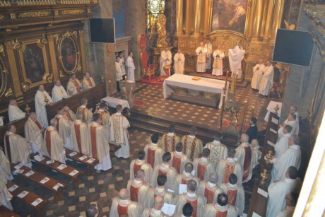 Triduum Paschalne w katedrze i Radiu eM Kielce