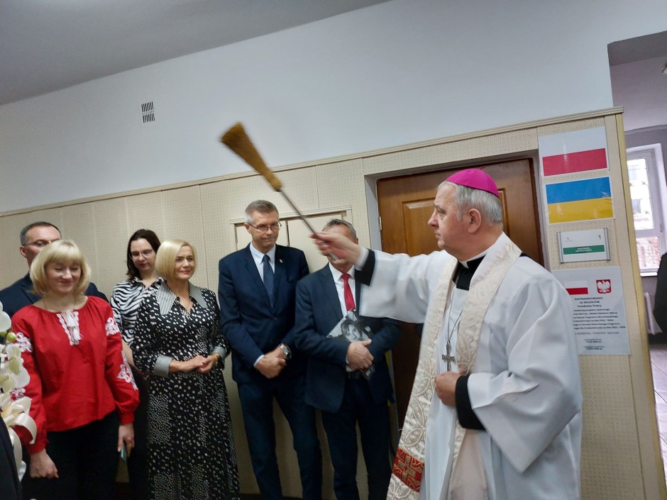 Biskup Jan Piotrowski poświęcił Dom Polsko-Ukraiński