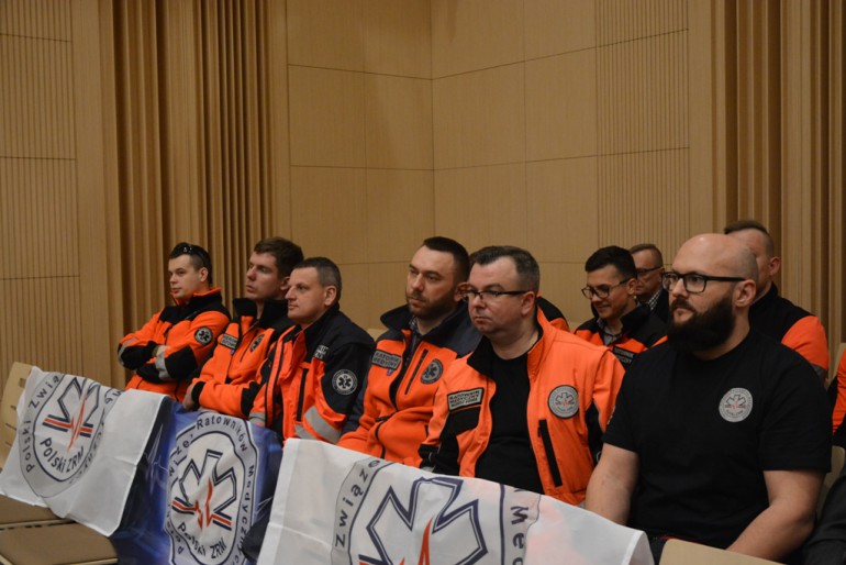 Ratownicy protestowali na sesji Sejmiku