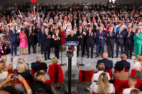 Jarosław Kaczyński w swoim okręgu wyborczym. Zaprezentował listę kandydatów