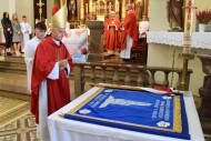 Biskup Marian Florczyk poświęcił sztandar OHP
