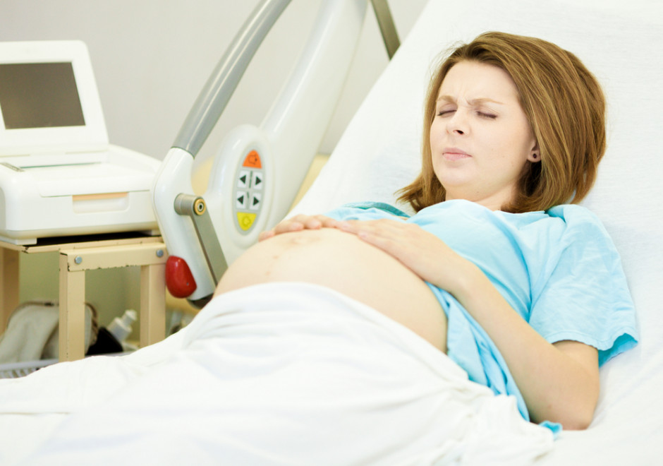 Ciąża i poród w czasie epidemii koronawirusa wyzwaniem dla personelu i przyszłych mam