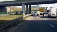 Zderzenie ciężarówki i samochodu osobowego na ul. Gosiewskiego