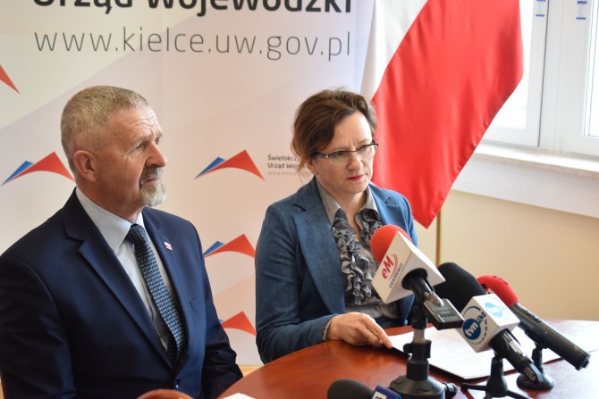 Egzaminy zostaną przeprowadzone, zapewnia kuratorium