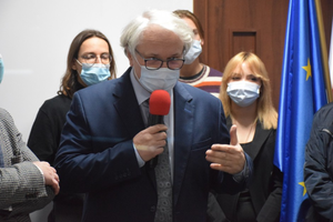 Klub Dziennikarski i ośrodek w majątku Piwnika „Ponurego”. Fundacja Rozwoju Regionu Świętokrzyskiego znów działa