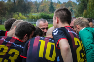 Prawdziwe rarytasy na licytacji dla Leszka Salvy. Mecz już w piątek