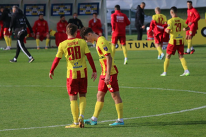 Po rezerwach pierwsza drużyna. Korona kontra Legia w Pucharze Polski