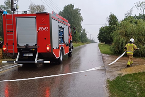 Znamy bilans nocnej burzy. Ponad 1,5 tysiąca strażaków w akcji