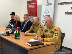 Władze regionu i strażacy w trosce o bezpieczeństwo pożarowe