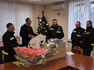 Strażacy z gminy Brody otrzymali nowy sprzęt