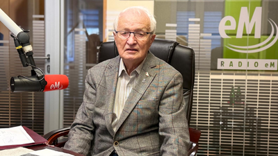 Wszystko w temacie - Krzyż na Dworcu PKP w Kielcach