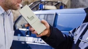 Troje pijanych kierowców w rękach policji. Niechlubną rekordzistką… kobieta