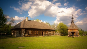 Wsparcie psychologiczne w sercu skansenu. Nowa inicjatywa w Tokarni