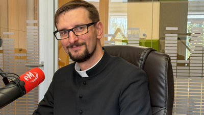 ks. Stanisław Sadowski: Pismo Święte zawiera całość doświadczenia ludzkiego 