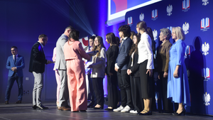 Młodzi i ambitni. Laureaci konkursów przedmiotowych z dyplomami