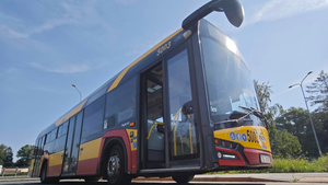 „AC” na tablicy zamiast domysłów? Radny chce oznaczać klimatyzowane autobusy