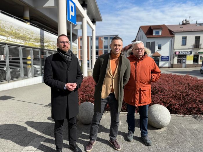 fot._konferencja_09.04.jpg