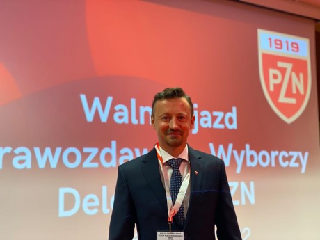 Adam Małysz przyjedzie otworzyć skocznię w Kielcach!