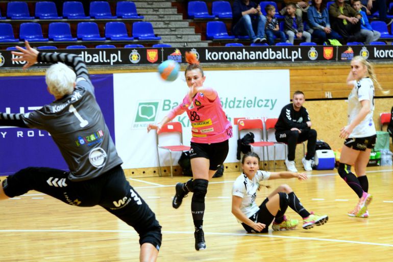 Korona Handball wciąż bez Parandii