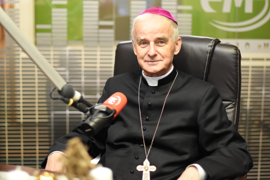Biskup Marian Florczyk: Zapraszam na Orszak Trzech Króli
