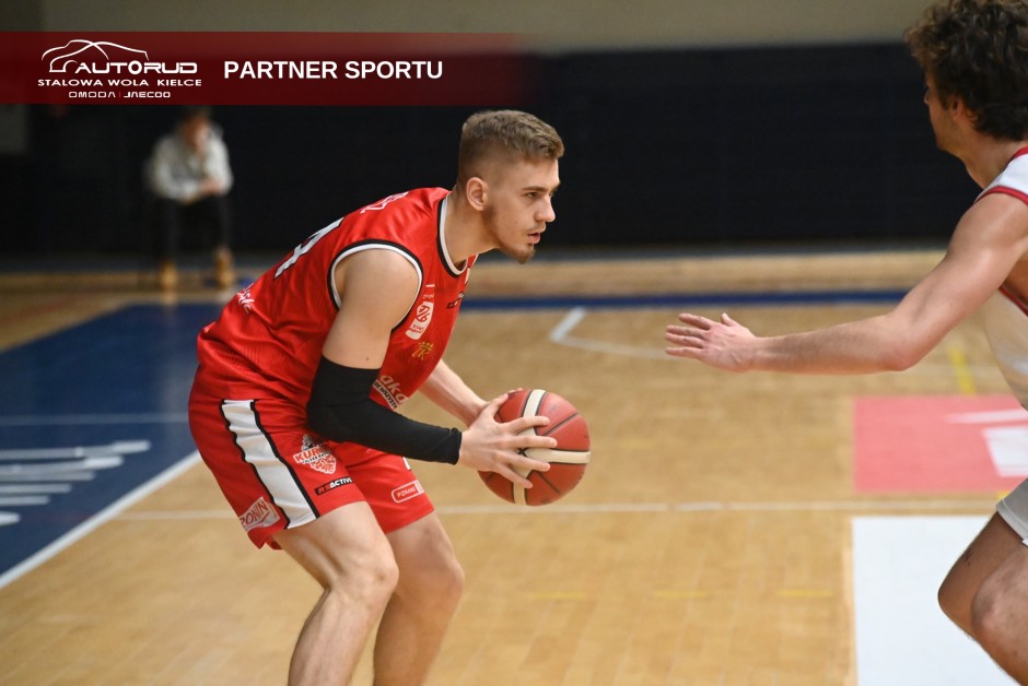 Pora nadrobić zaległości. Koszykarze UJK Kielce pojadą do Bytomia