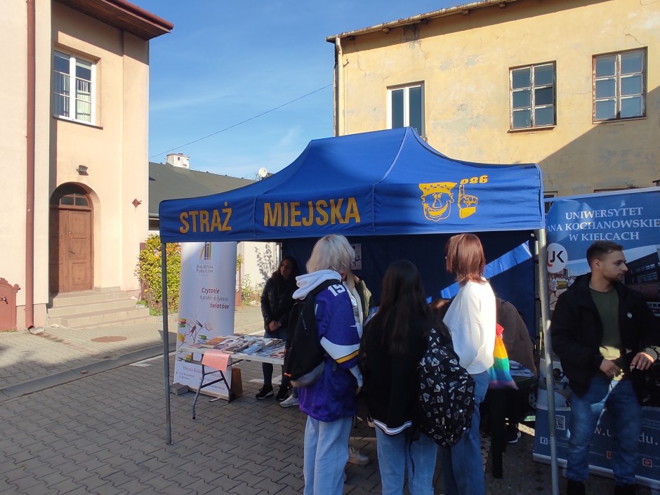 Dzień otwarty straży miejskiej. Służby mundurowe od kuchni