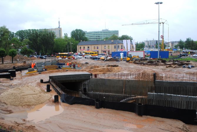 Ulewy utrudniały prace. Teraz ma być lepiej