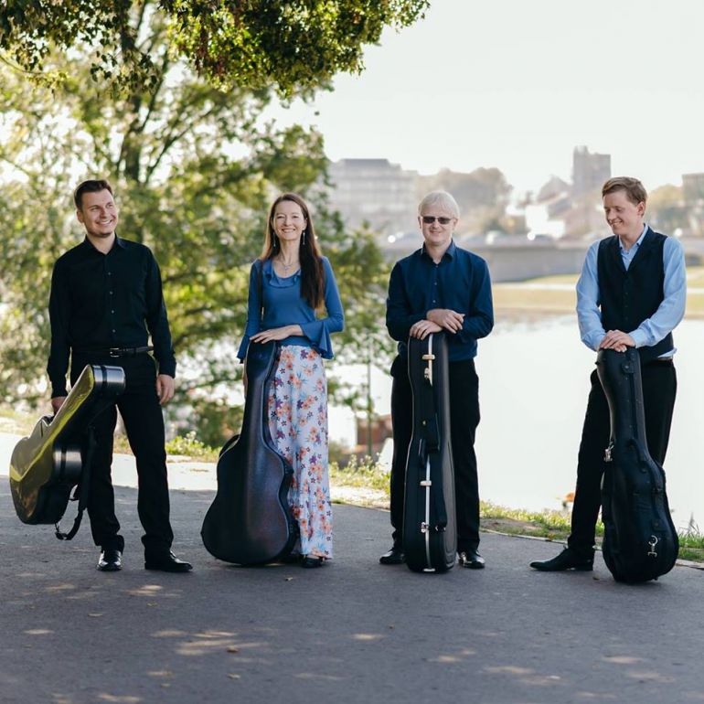 Gitarzyści zagrają w filharmonii