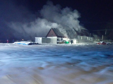 Wieczorny pożar w miejscowości Niwy