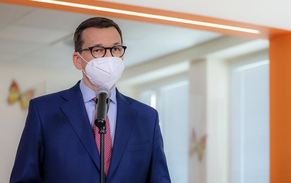 Zmiany w luzowaniu obostrzeń. Wcześniej pójdziemy do kina, teatru i na siłownię