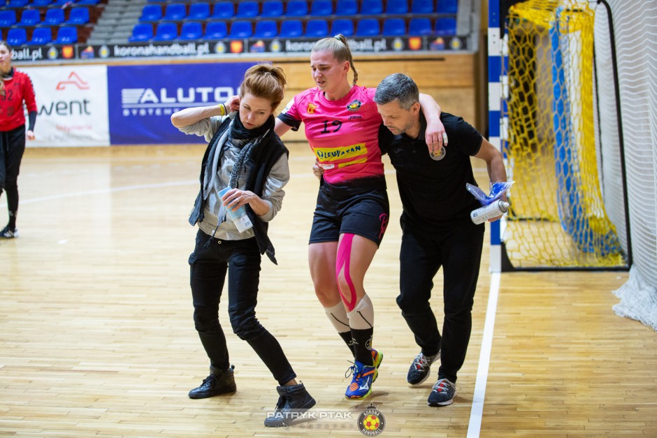 Wielki pech młodej skrzydłowej Suzuki Korona Handball